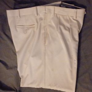 ROUNDTREE AND YORKE DRESS PANTS